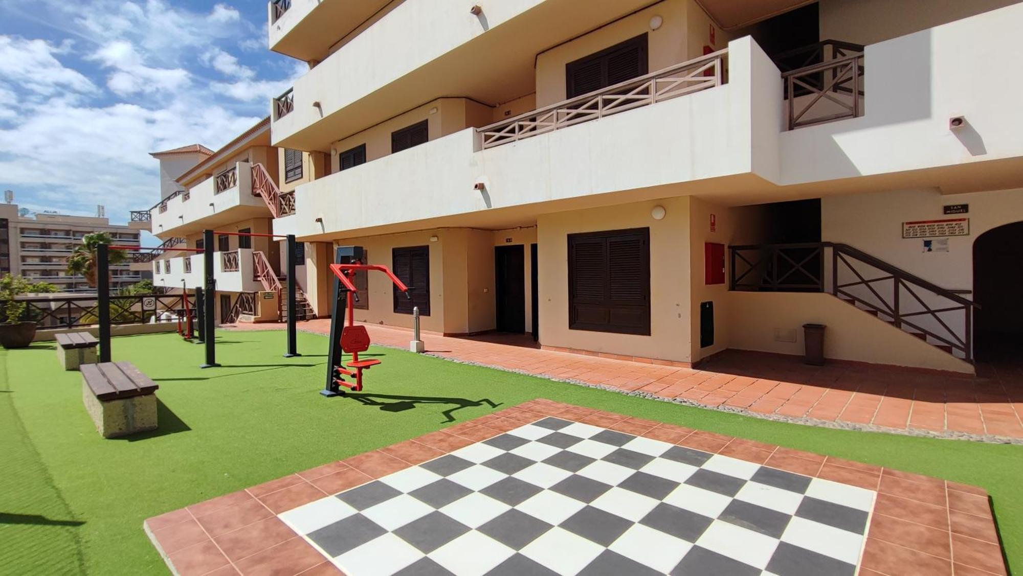 Spacious Apartment With Private Garden In Tenerife South San Miguel de Abona Esterno foto