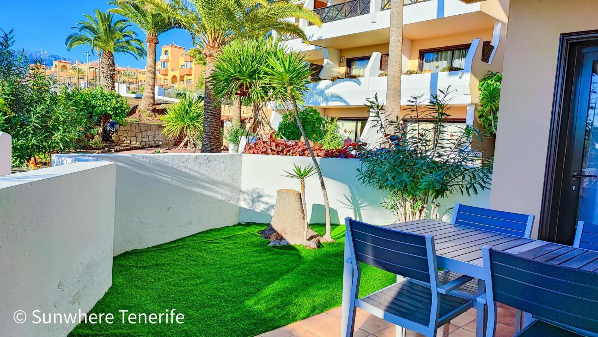 Spacious Apartment With Private Garden In Tenerife South San Miguel de Abona Esterno foto